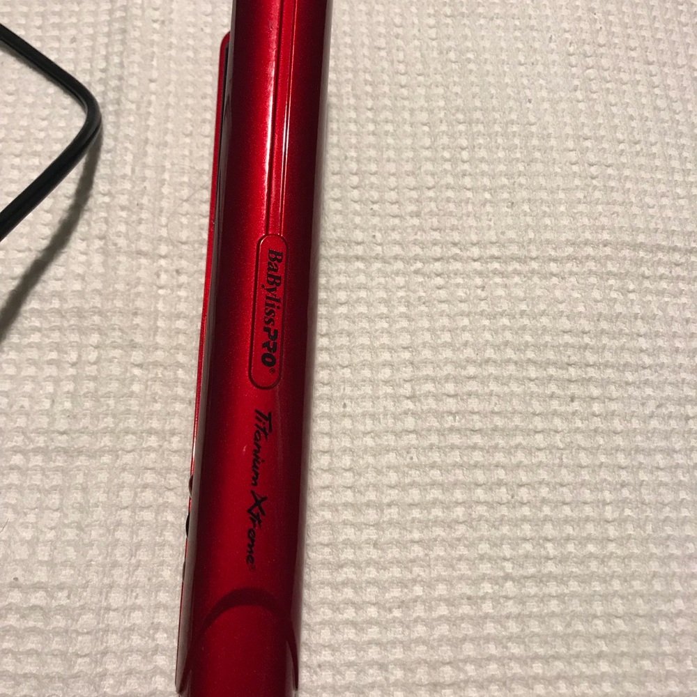 RED BABY BLISS PRO TITANIUM EXTREME FLAT IRON